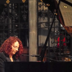 Joanna McGregor CBE Joanna MacGregor playing piano